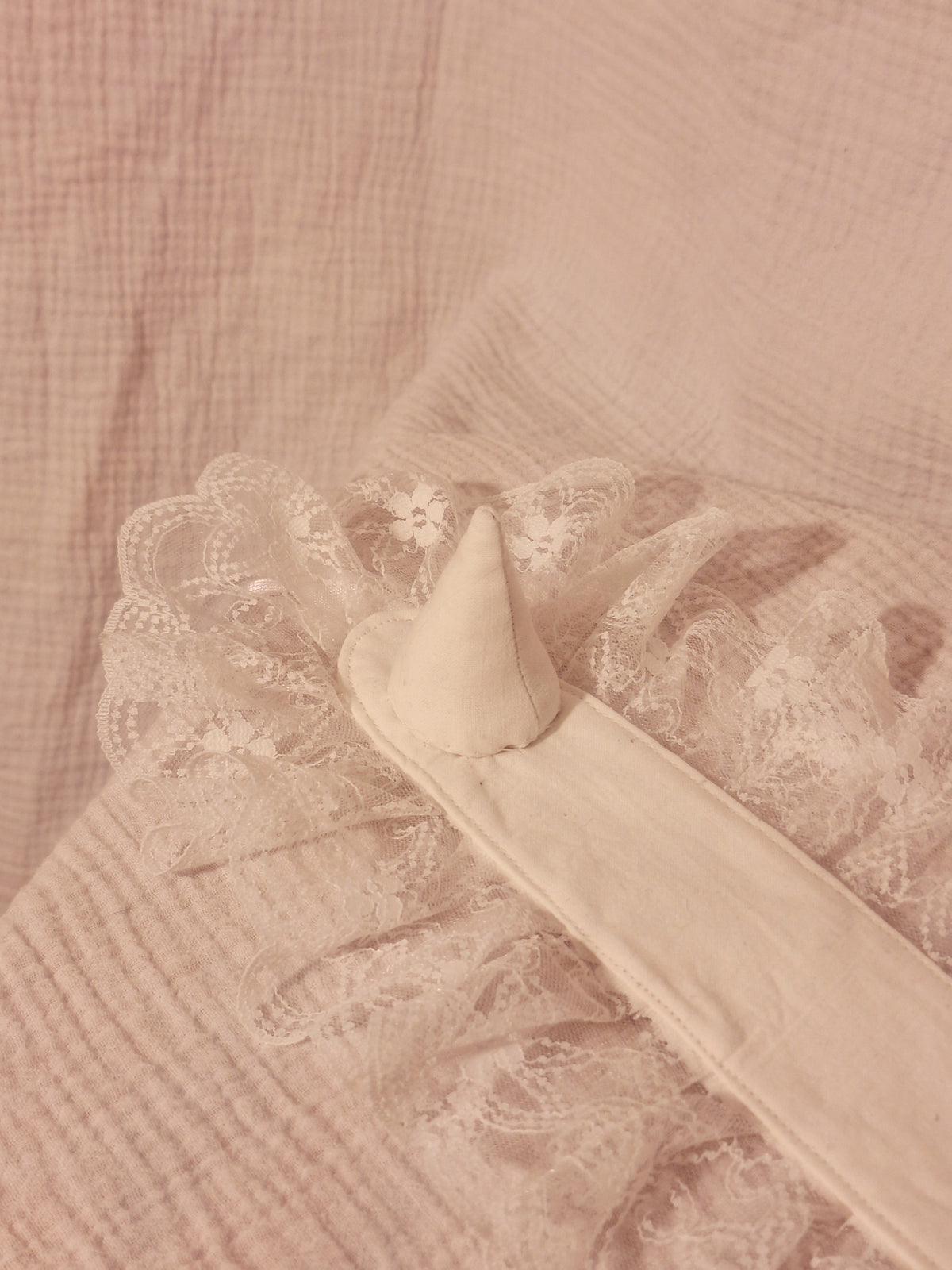 Headdress WHITE DEVIL