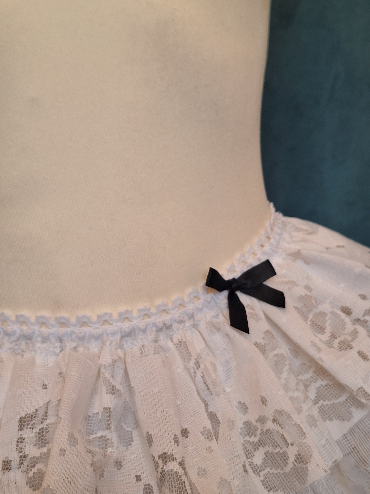 Spódniczka chaotic koronkowa