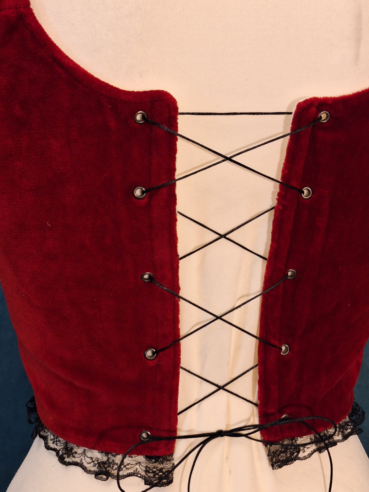 Gorset bordowy welurowy z wycięciem