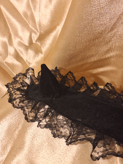 Headdress BLACK VELVET DEVIL II