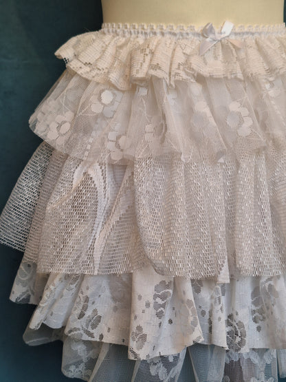 Chaotic lace skirt