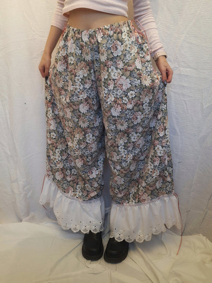 Spodnie szerokie z koronką FLORAL