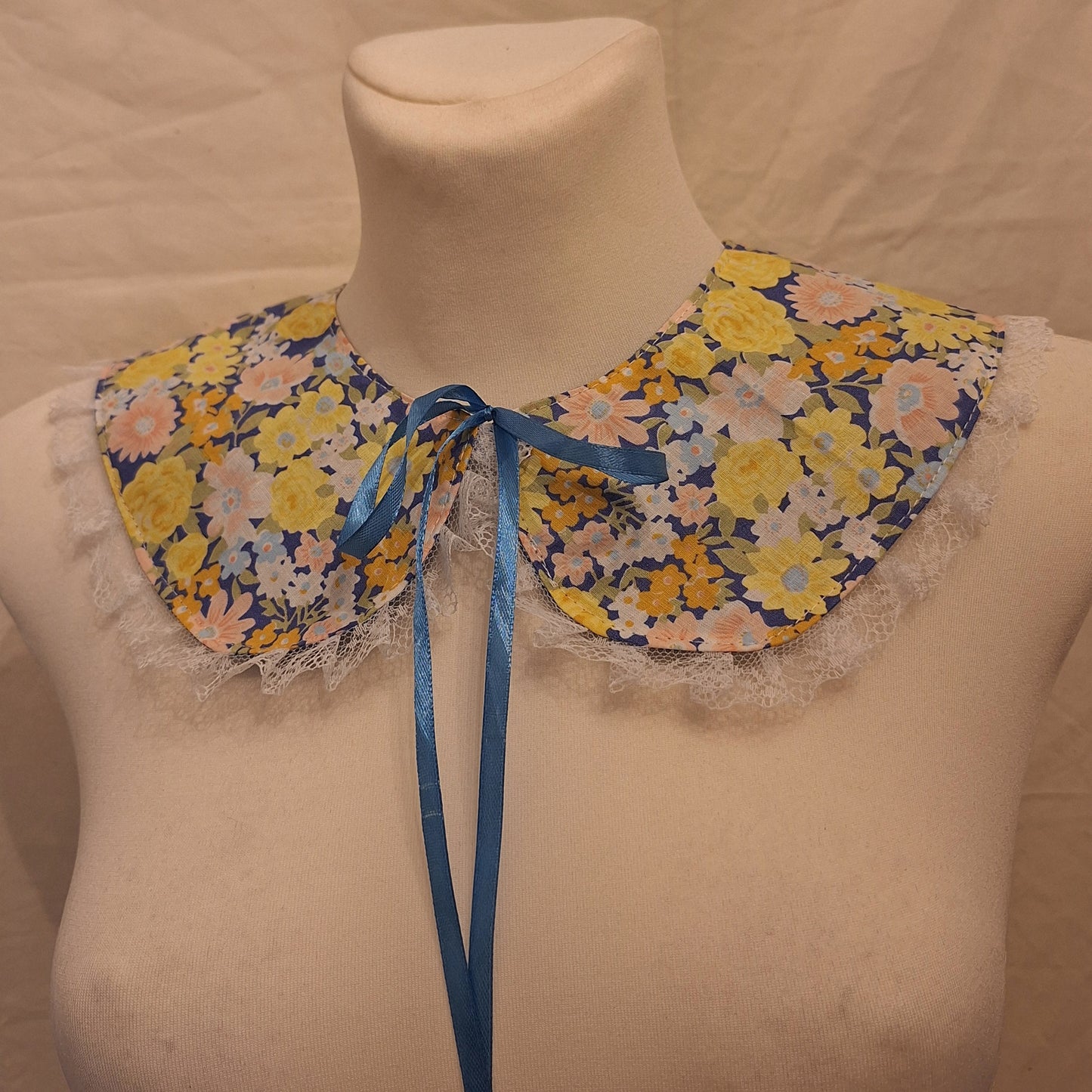 Kołnierzyk dwustronny