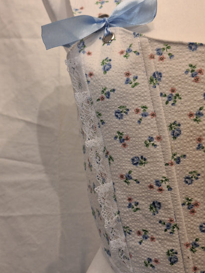 Corset with small flowers