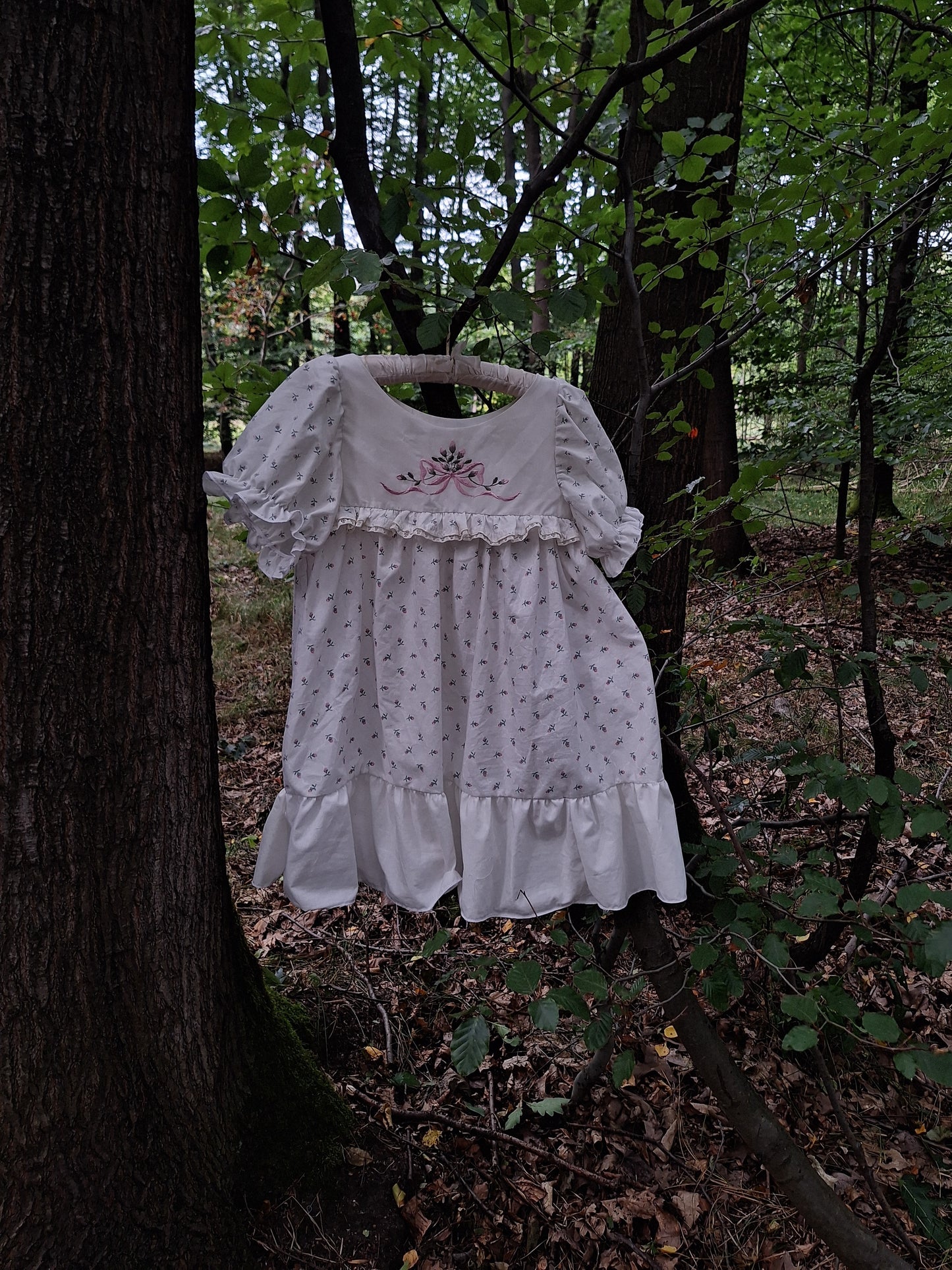 Sukienka babydoll w kwiatki