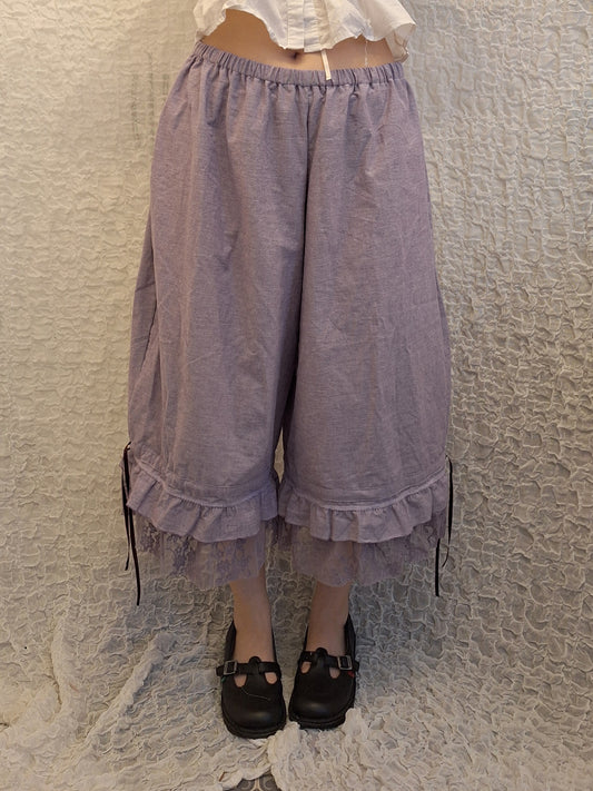 Szerokie spodnie z falbanami LAVENDER