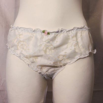 Lace bloomer panties