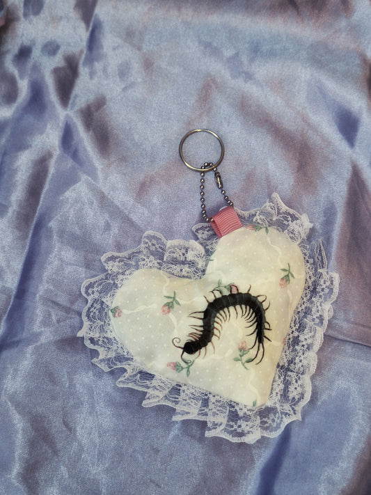 Pluszowy brelok serduszko