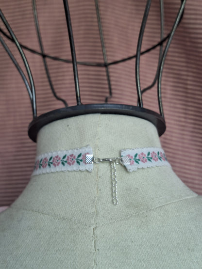 Naszyjnik choker PAIN