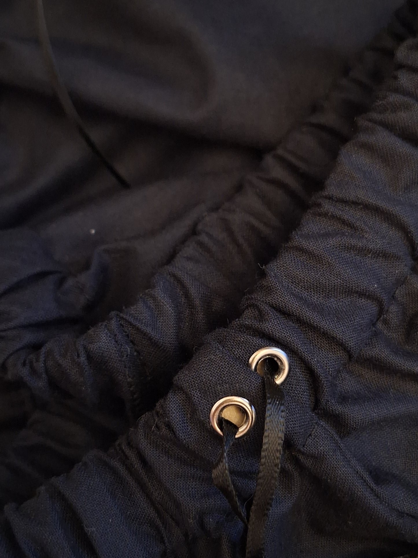 Szerokie spodnie z falbanami ALL BLACK