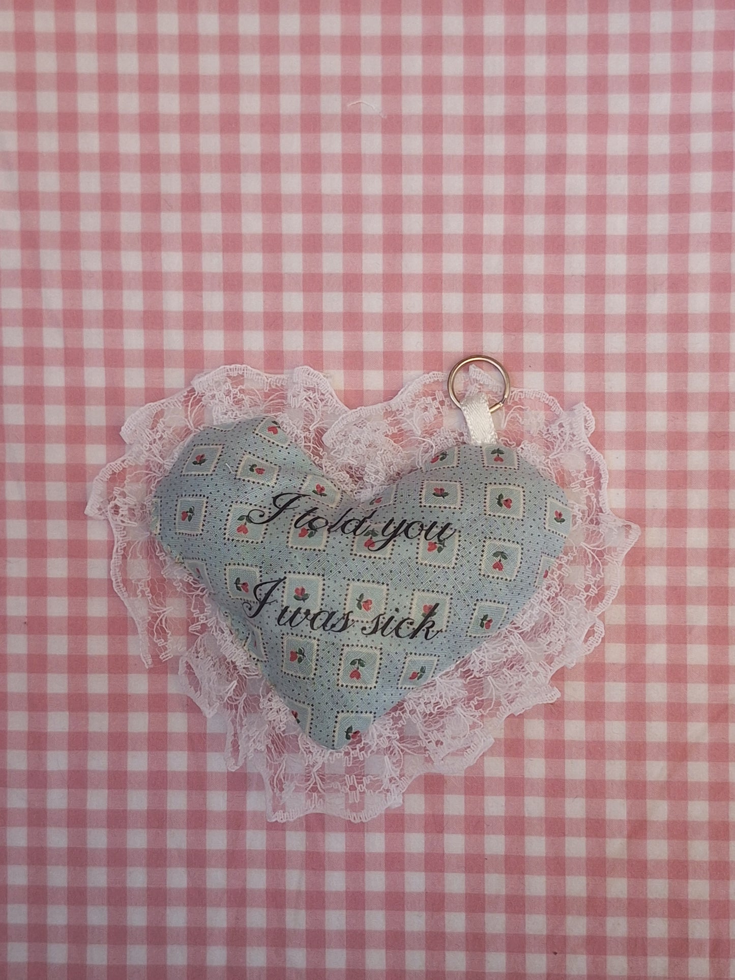 Pluszowy brelok serduszko