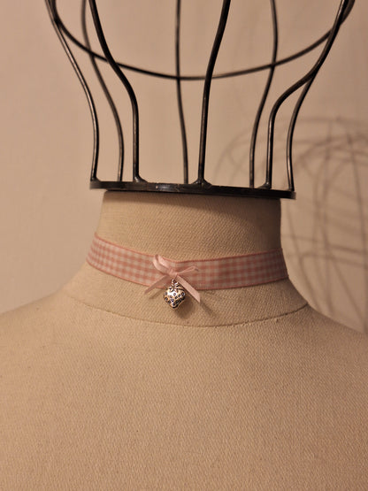 Naszyjnik choker
