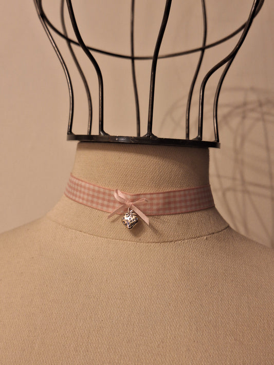 Naszyjnik choker