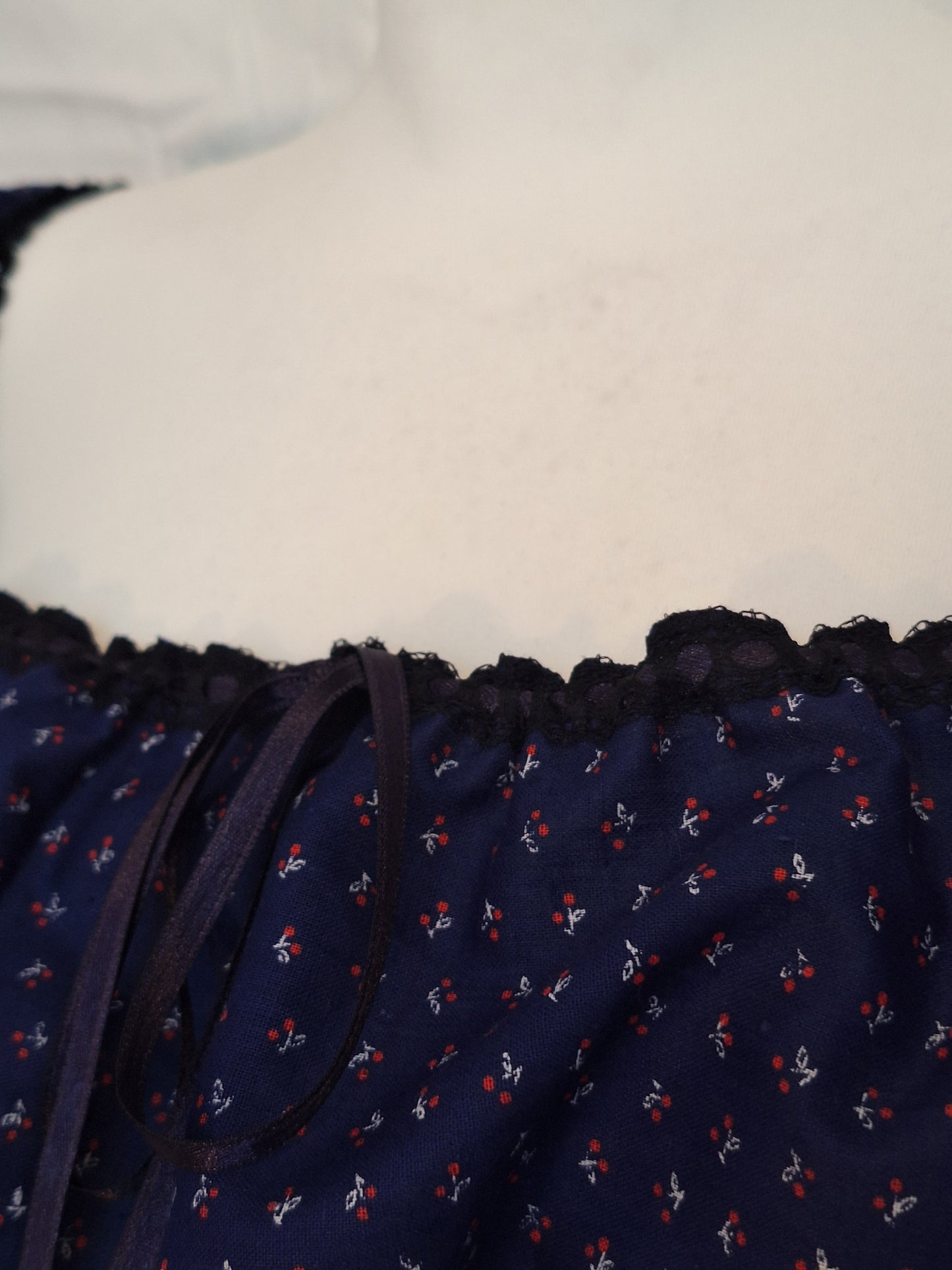 Top navy cherry S-M/L