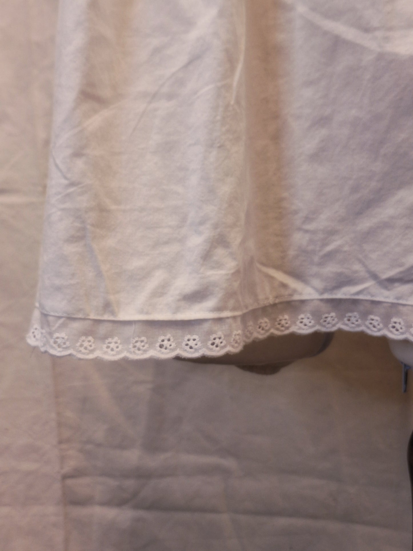 Sukienka babydoll biała