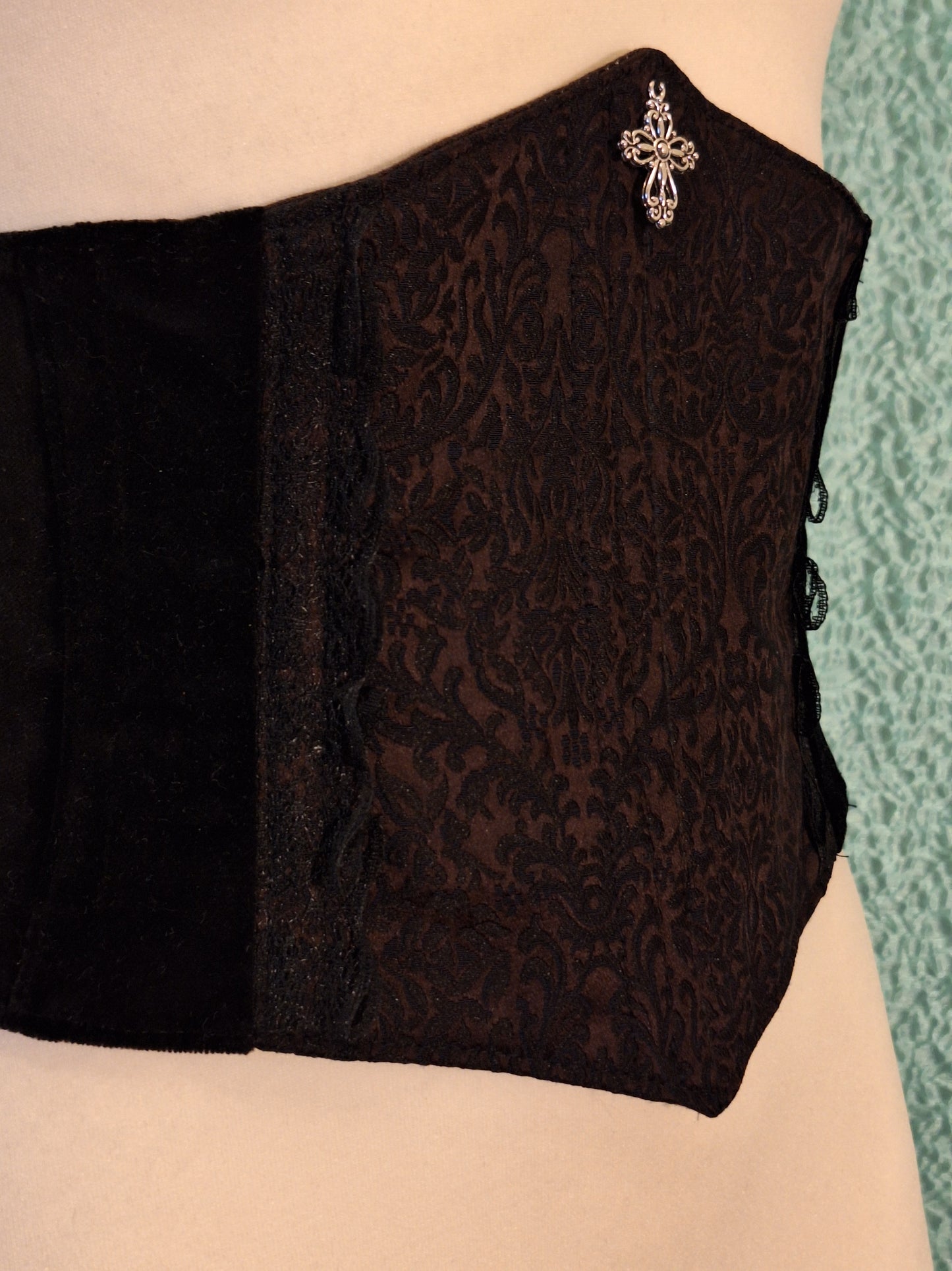 Gorset underbust gotycki