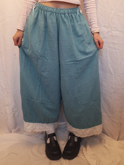Spodnie szerokie z koronką TURQUOISE